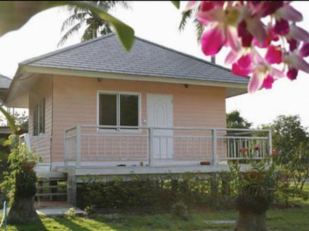 Greenfield Valley Fishing Resort Hua Hin Exterior photo