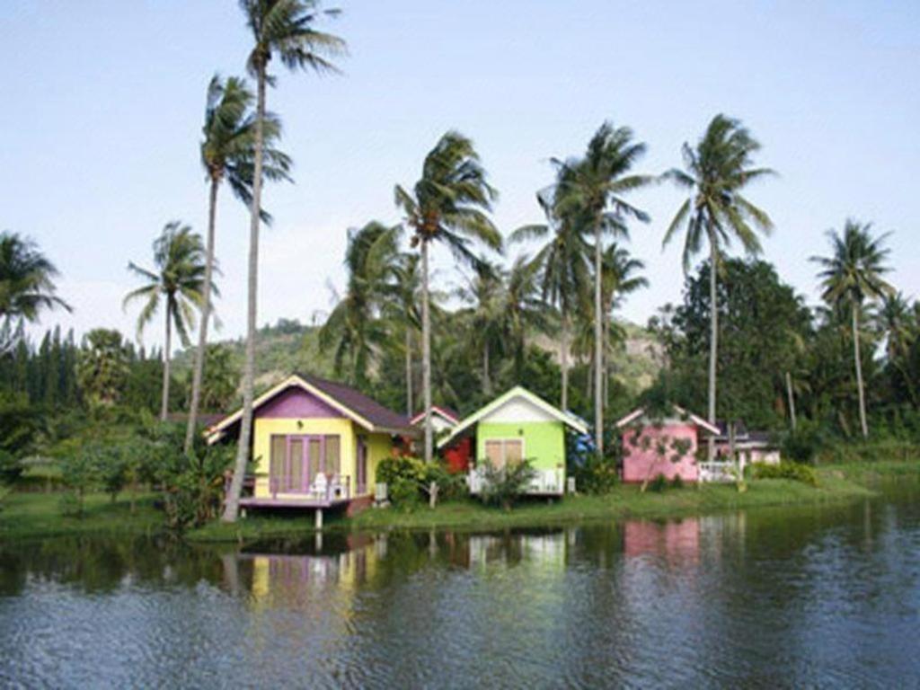 Greenfield Valley Fishing Resort Hua Hin Exterior photo