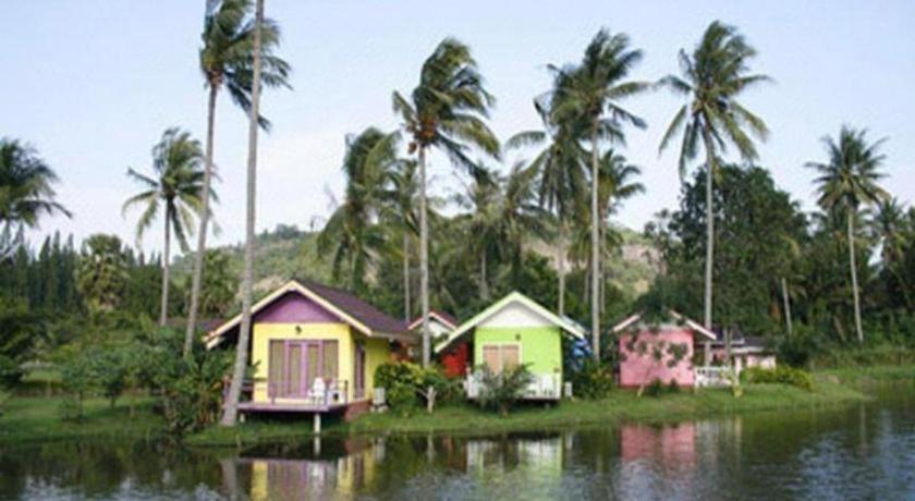 Greenfield Valley Fishing Resort Hua Hin Exterior photo